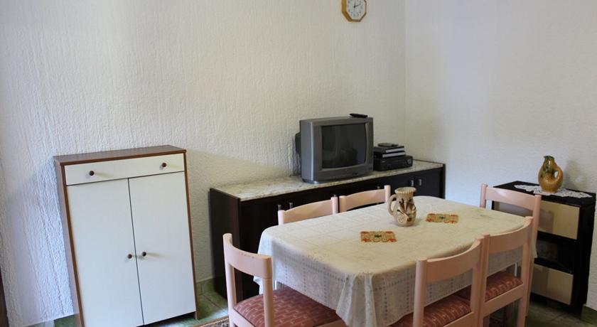Pet Friendly Apartment In Porec With Wifi Rum bild